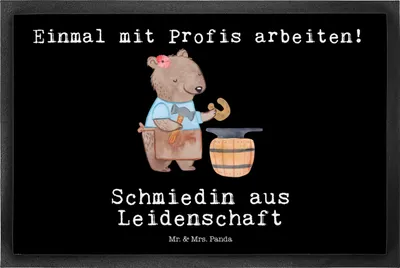 Produktbild von Mr. & Mrs. Panda Schmutzmatte Schmiedin Leidenschaft 50 x 75 cm - Schwarz - Geschenk, Türvorleger, Schmutzfänger, Fußabtreter, fußmatte, Fussmatte