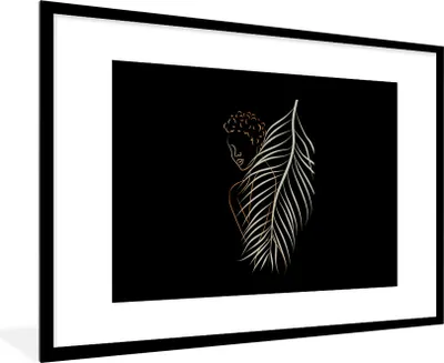Produktbild von MuchoWow® Gerahmtes Poster Frau - Feder - Strichzeichnung 90x60 cm - Poster mit Schwarzem Bilderrahmen Wandposter Rahmen Foto Bilder - Wanddekoration - Fotos