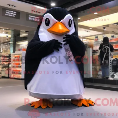 Produktbild von Maskottchenfigur REDBROKOLY eines Pinguins mit Überwurf und Smartwatches