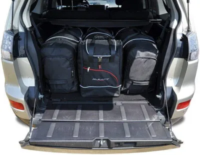 Zdjęcie produktu dla Torby do bagażnika MITSUBISHI OUTLANDER 2006-2012 4szt KJUST