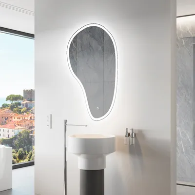 Produktbild von Unregelmäßiger asymmetrischer Spiegel mit LED Beleuchtung 84 x 134 cm - mit LED Beleuchtung - LED Farbe Kaltweiß 7000K - Individuell Nach Maß - Beleuchtet Wandspiegel Lichtspiegel Badezimmerspiegel - Sensor Schalter - STK222