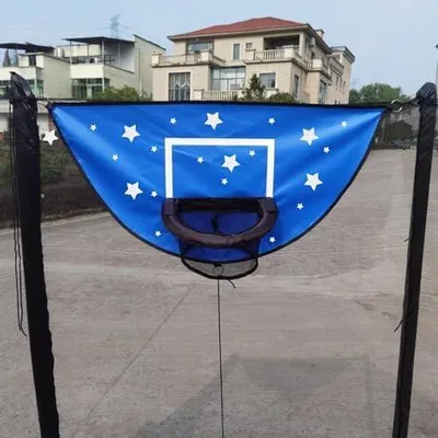 Produktbild von Basketballkorb für das Trampolin als Kinderspielset mit Hüpfreifen