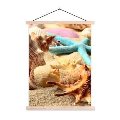 Produktbild von MuchoWow® Textilposter Seesterne - Muscheln - Sand - Strand 60x80 cm mit holzfarbenen Rahmen - Wandbild