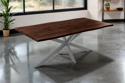 Produktbild von Esstisch Josy | 200 x 100 cm | Holz Nussbaum-Optik | Spider-Gestell Metall Silber | 40 mm Tischplatte mit Baumkante | Tisch für Esszimmer & Küche