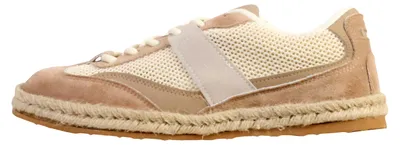 Produktbild von Sneakers mit Schnürsenkeln