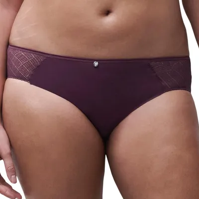 Produktbild von Chantelle Emma Slip Mit grafischer Spitze, Leichtes Material, Bequemer Sitz