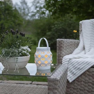 Produktbild von LED Laterne 'Flame' - LED mit bewegtem Feuereffekt - H: 16cm, D: 14cm - Timer - weiß