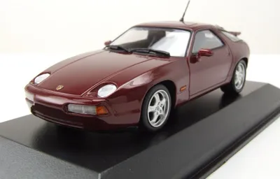 Produktbild von Maxichamps 940068104 Porsche 928 GTS 1991 rot metallic 1:43