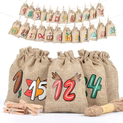 Image de Calendrier de l'Avent à remplir soi-même, comprenant 24 petits sacs en jute numérotés, de couleur marron, de dimensions 10 x 15,5 cm