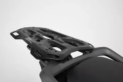 Immagine prodotto di Portapacchi ADVENTURE-RACK SW-MOTECH nero per modelli Triumph Tiger 1200 anno di produzione 2011