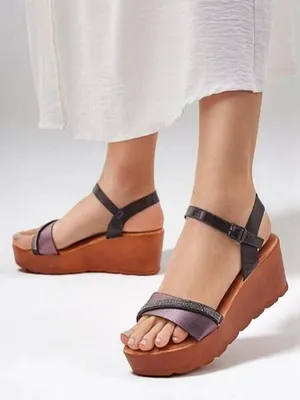 Produktbild von Royalfashion Damen-Wedgesandalen mit Strasssteinen und Glitzer Aurora Glow, Größe 40