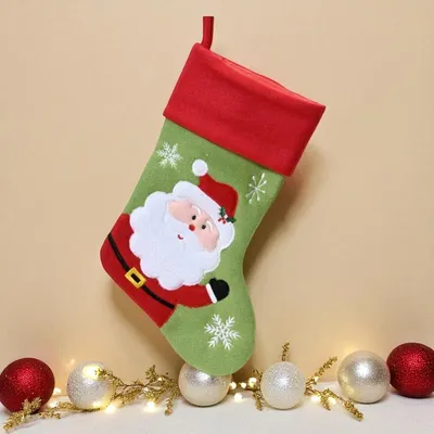 Produktbild von Weihnachtssocke mit Anhänger - Weihnachtsmann Licht Grün - Weihnachtsdekoration