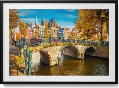 Produktbild von Amsterdams Herbstblues– Wandbild mit Rahmen – Gerahmtes Bild  – Wanddekoration – 100x70 cm –  Schwarz Rahmen