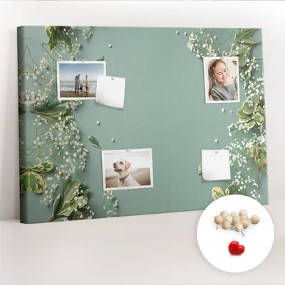 Obrázek produktu pro Korková nástěnka s kolíčky - Tabule s kolíky pro fotografie a poznámky - 100x70 cm - Připínáčky dřevěné 100 kusů - Jemné květiny