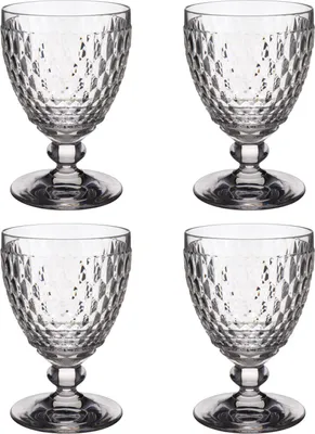 Zdjęcie produktu dla Villeroy & Boch zestaw 4 przezroczystych szklanek do wody Boston na nóżce 350 ml