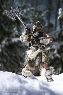 Imagen del producto de The Elder Scrolls V: Skyrim, figura de acción Dragonborn, edición de lujo, 32 cm