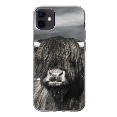 Produktbild von MuchoWow® Handyhülle Schutzhülle Hülle für iPhone 12 mini Schottischer Highlander - Tiere - Hörner Silikon Softcase Handy Hülle - Bild