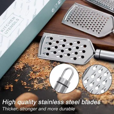Imagen del producto de Uniqoos®: Juego de 3 ralladores multifuncionales de acero inoxidable para la cocina, de 24,3 x 6 cm, con mango antideslizante, apto para lavavajillas y con 3 superficies de rallado diferentes