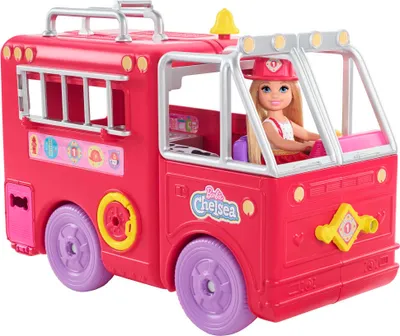 Produktbild von Barbie Chelsea Puppe (blond) mit Feuerwehr Auto, Set inkl. Zubehör