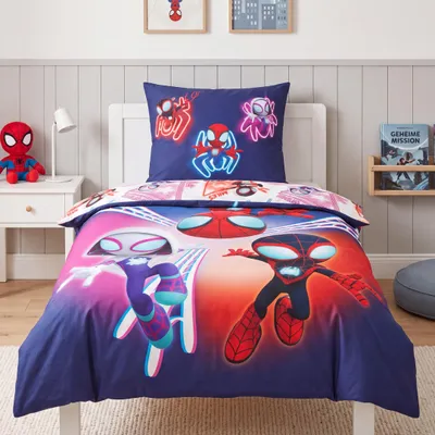 Produktbild von Bettwäsche Marvel Spiderman "Spidey" 135x200 + 80x80 cm