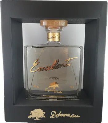 Obrázek produktu pro Vodka Debowa Polska Excellent 0,7L, polská vodka, dárková sada