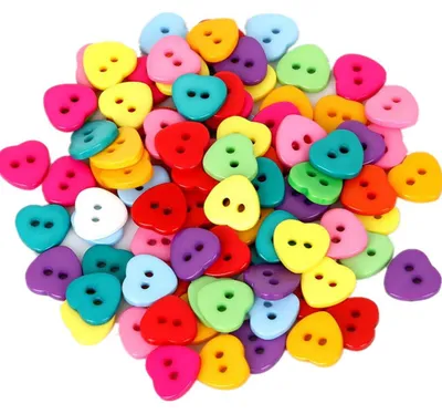 400 bunte Harzknöpfe, herzförmig, 15 mm, 2-Loch