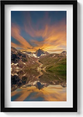 Produktbild von Bergsee und Sonnenuntergang– Wandbild mit Rahmen – Gerahmtes Bild  – Wanddekoration – 40x60 cm –  Schwarz