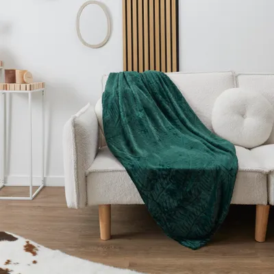 Produktbild von Geprägte, tannengrüne Flanelldecke 120 x 150 cm