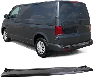 Obrázek produktu pro Ochranná fólie na spodní okraj dveří s karbonovým vzhledem, určená pro modely VW T5 (od roku 2003) a T6 (od roku 2015) s dvojitými dveřmi