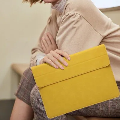 Produktbild von Famanu Laptophülle Laptoptasche - Schwarz