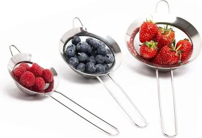 Zdjęcie produktu dla Metalowe sitko kuchenne, zestaw 3 sztuk, sitko kuchenne z otworami i uchwytem