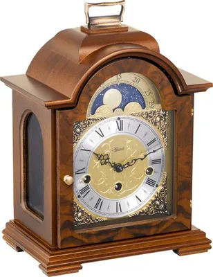 Zdjęcie produktu dla Tischuhr Nussbaum 4/4 Westminster - Hermle Modell: 22864-030340