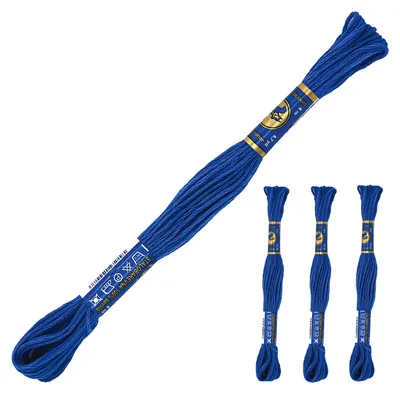 3 Docken Stickgarn / Sticktwist 100% Baumwolle dunkelblau