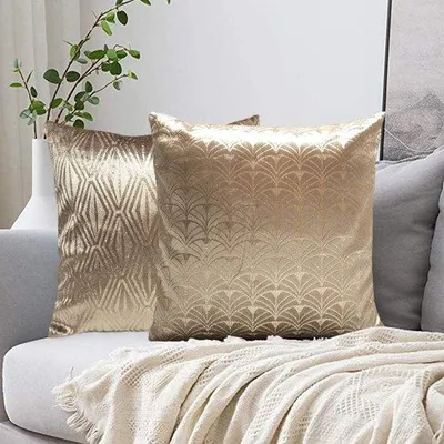 Obrázok produktu pre Uniqoos® Dekoračné vankúšové obaly, 45 x 45 cm, sada 2 kusov – moderný geometrický vzor vytlačený zlatou farbou, poťah na vankúš bez výplne, skrytý zips