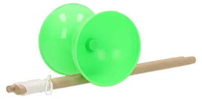 Produktbild von Diabolo grün, robustes Jonglierspielzeug aus strapazierfähigem Kunststoff mit Holzstäben