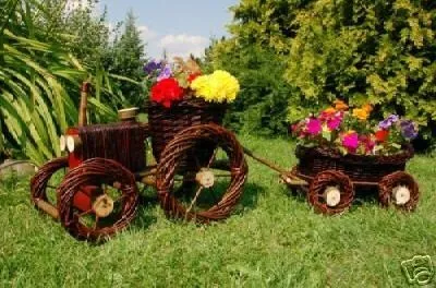 Produktbild von Dekorativer Traktor mit Anhänger dunkel, Korbgeflecht