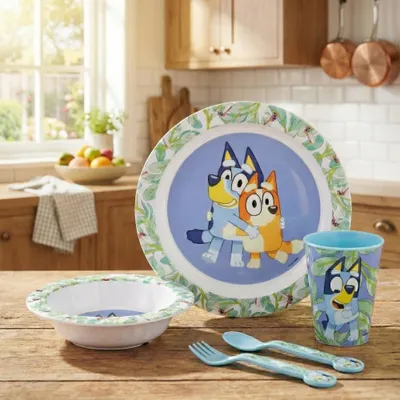 Produktbild von Bluey und Bingo Kinder Geschirr-Set 5 teilig Becher Besteck Teller Schüssel