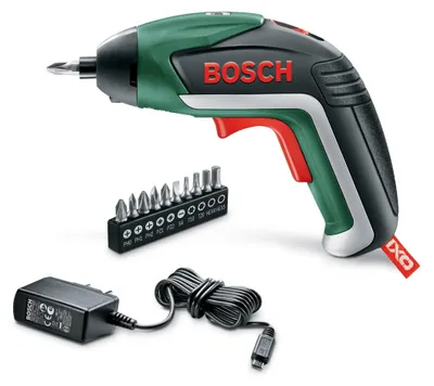 Produktbild von Bosch Heimwerken & Garten Akkuschrauber IXO 5, mit 32-teiligem