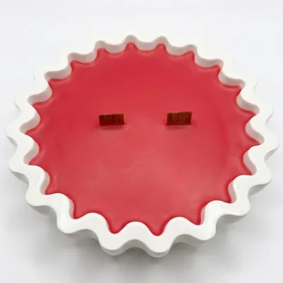 Produktbild von Duftkerze Rubinwolle - Eleganz in Weiß/Rot KP40091