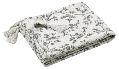 Produktbild von STOF | Kuscheldecke - CLARINE - 125x150 cm - écru - Eleganter Baumwollstoff - Mit Fransen - Bettdecke