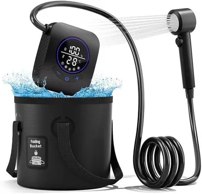 Produktbild von Campingdusche Tragbare, 8000mAh Camping Dusche Pumpe mit Temperaturanzeige, 5-Gallonen Klappbarer Eimer