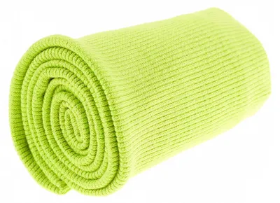 Aufgerolltes geripptes Strickbündchen in Neongelb, 16x80 cm – elastischer Bündchenstoff.