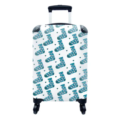 Produktbild von MuchoWow® Koffer Handgepäck Trolley Rollkoffer Kleine Reisekoffer mit 4 Rollen - Socken - Schnittmuster - Herzen - Cabin Size < 55x40x23 cm & 55x40x20 cm - Fotokoffer - Kabinenkoffer - Boardgepäck - Reise-Box - Reisekoffer - Reisegepäck - Koffer mit Bild - Trolley für Kinder