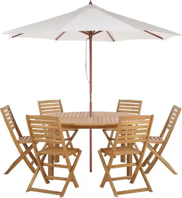 Produktbild von BELIANI Gartenmöbel Set mit Sonnenschirm Hellbraun Akazienholz Runder Tisch 150 cm mit 6 Klappbaren Stühlen Landhaus Stil Terrasse Balkon Garten Möbel