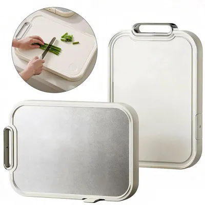 Produktbild von 2-in-1 Titan-Schneidebretter im 2er-Pack, beidseitig nutzbar, pflegeleicht und leicht zu reinigen, ideal für Küchengebrauch