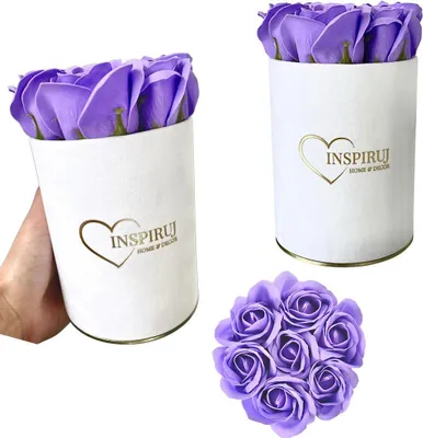 Produktbild von Flowerbox Inspiruj - Weiße Box mit Seifenrosen - Nr. 5 Lila