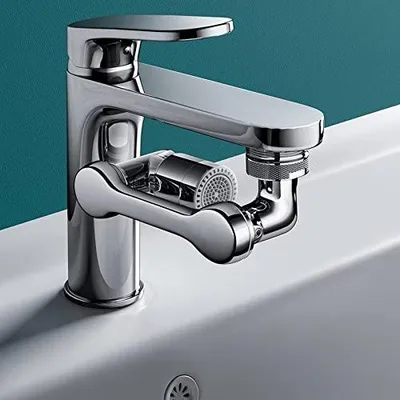 Produktbild von 1080° Drehbarer Wasserhahnaufsatz - 2-in-1 für Küche & Bad aus Messing