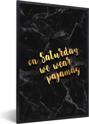Produktbild von MuchoWow® Gerahmtes Poster Zitate - Pyjamas - Gold - Marmor 60x90 cm - Poster mit Schwarzem Bilderrahmen Wandposter Rahmen Foto Bilder - Kunst