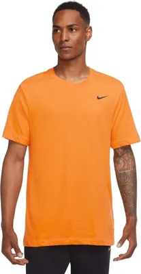 Produktbild von T-Shirts Nike Crew Solid - AR6029886