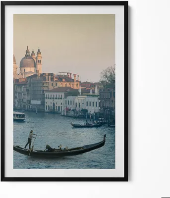 Produktbild von Gondel in Venedig, Italien– Wandbild mit Rahmen – Gerahmtes Bild – Wanddekoration – 70x100 cm – Schwarz Rahmen